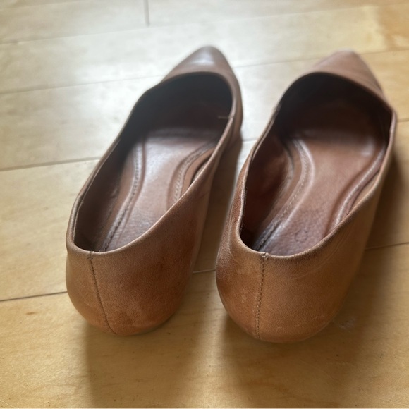 Aldo Brown Leather Flats, Size 39 - Picture 5 of 6